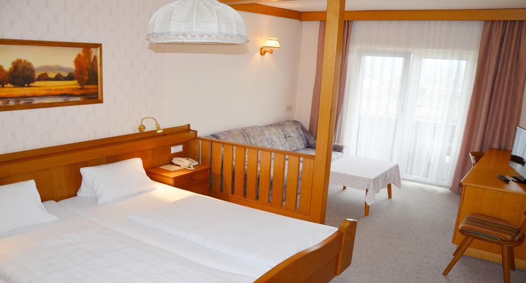Hotel Fantur Velden am Wörthersee Exteriör bild