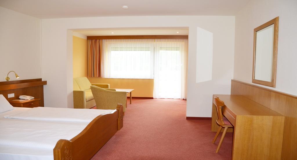 Hotel Fantur Velden am Wörthersee Exteriör bild